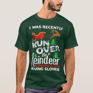 Oma Got von einem Rentierweihnachtsfest überfahren T-Shirt