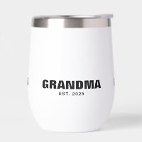 Oma hat neue Oma-Gabe gegründet