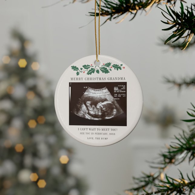 Oma Holiday Weihnachtsschwangerschaft Ultrasound Keramik Ornament (Merry Christmas Grandma Sonogram Ornament)