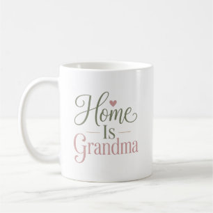 Oma ist Zuhause Personalisiertes Namensgeschenk Kaffeetasse