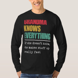 Oma kennt alles, was stolz auf das Bestste Grand i T-Shirt