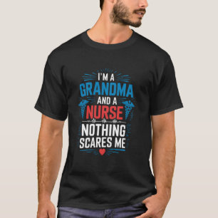 Oma Krankenschwester ICH BIN EINE OMA UND EINE KRA T-Shirt