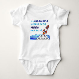 Oma Liebe mich zum Mond und zurück Baby Strampler
