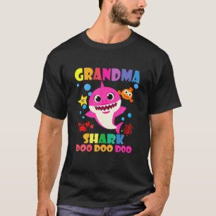 Oma Shark Doo Doo Funny Baby Mommy Daddy Kids T-Shirt