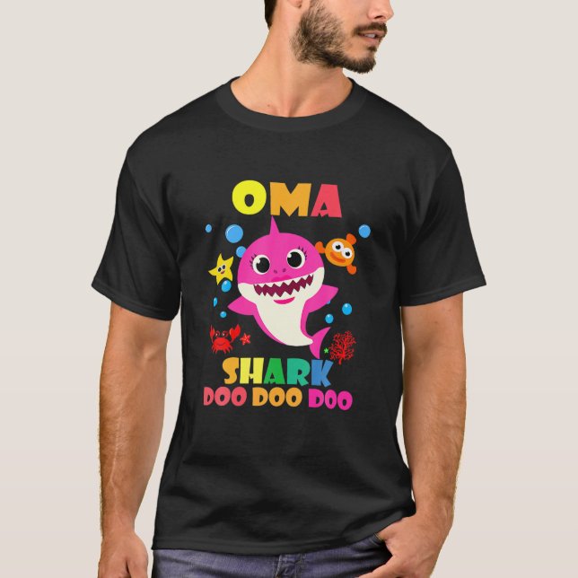 Oma Shark Doo Funny Baby Mommy Daddy Kids T-Shirt (Vorderseite)