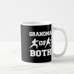 Oma sowohl der Sonnenbrille als auch der Karate-Om Kaffeetasse