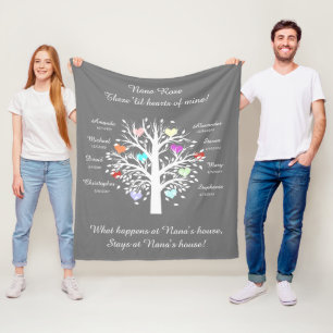 Oma Tree (Herzen), White/Gray 8 Namen & Daten Fleecedecke