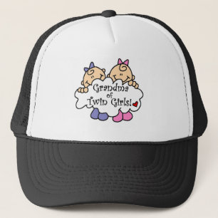 Oma von Twin Girls Tshirts and Gifts Truckerkappe