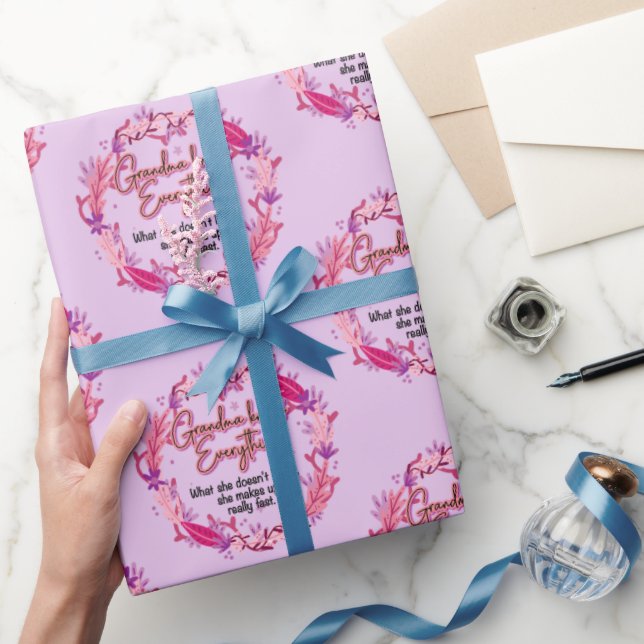 Oma weiß alles geschenkpapier (Schenken)