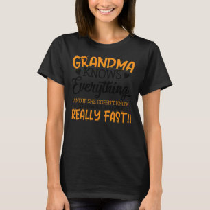 Oma weiß alles T-Shirt