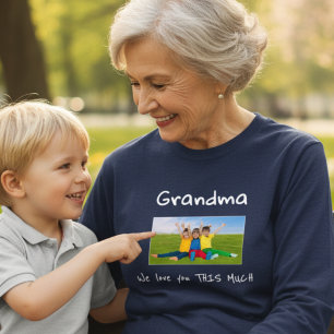 Oma wir lieben dich so sehr Foto Weihnachtsgeschen Tri-Blend Shirt
