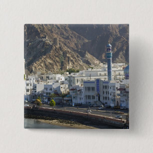 Oman, Maskat, Mutrah. Gebäude entlang von Mutrah Button