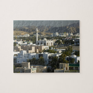 Oman, Maskat, Qurm. Gebäude im Gebiet Qurm / 2 Puzzle