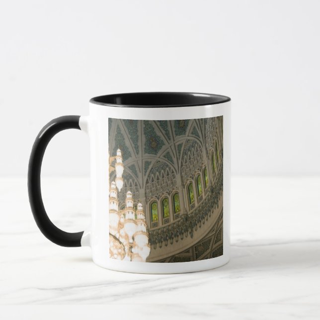 Oman, Maskat, Sultan-Qabus-Moschee Tasse (Links)
