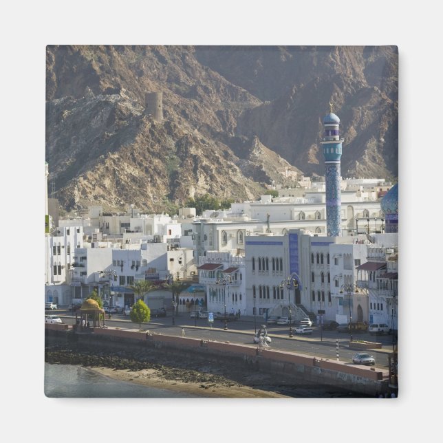 Oman, Muscat, Mutrah. Gebäude entlang Mutrah Magnet (Vorne)