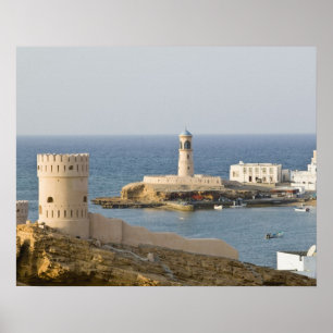 Oman, Region Sharqiya, Sur. Türme von Al Ayajh Poster