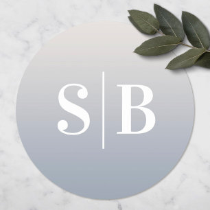 Ombre Mit Monogramm Off-White & Dusty Blue Wedding Runder Aufkleber