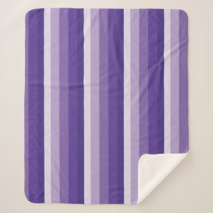 Ombre Streifen in lila Tönen Sherpadecke