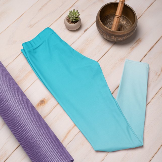 Ombre Trend Color Vivid Cyan - Pastel Leggings (Von Creator hochgeladen)