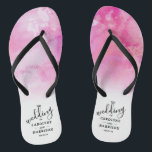 Ombre Watercolor Wedding Flip Flops - Rosa<br><div class="desc">Feiern Sie stilvoll mit diesen trendigen Hochzeitsflips. Dieses Design lässt sich leicht mit Ihrem speziellen Veranstaltungskommentar personalisieren und Ihre Gäste werden begeistert sein,  wenn sie diese fabelhaften Gastgeschenke erhalten.</div>