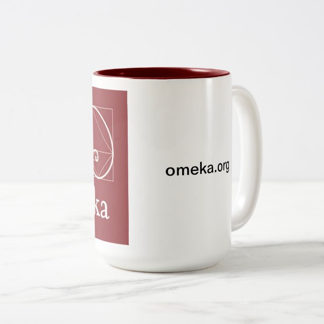 Omeka Tasse (VorderseiteRechts)