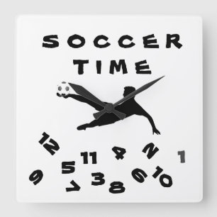 "ON ***SOCCER TIME**** WITH THIS FUN CLOCK QUADRATISCHE WANDUHR