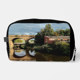 On the way to Attercliffe Waschbeutel