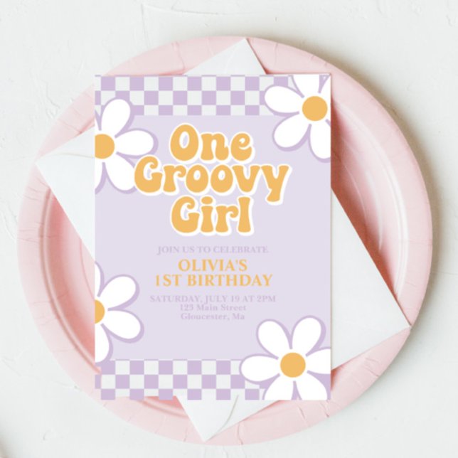 One Groovy Girl Retro Karo Lilac Daisy Einladung (Von Creator hochgeladen)