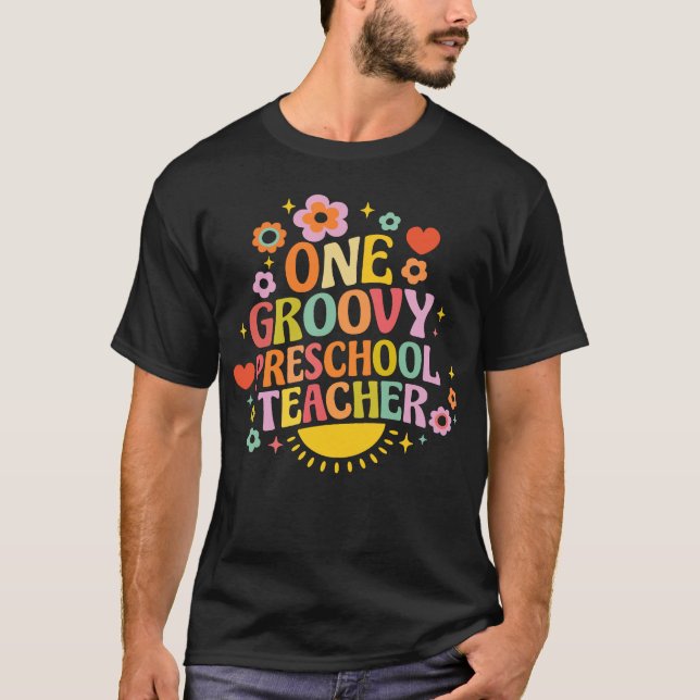 One groovy preschool teacher T-Shirt (Vorderseite)