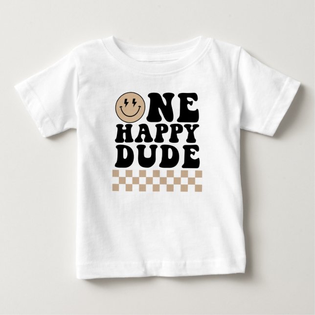 One Happy Typ Geburtstag Shirt in Tan (Vorderseite)
