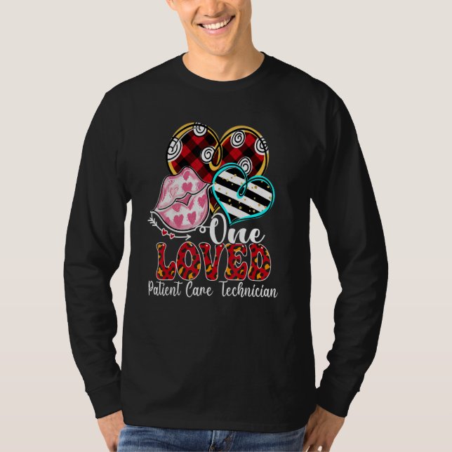 One Loved Patient Care Technician Valentine's Day T-Shirt (Vorderseite)