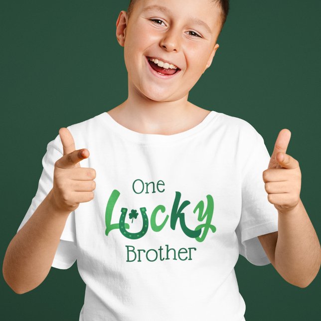 One Lucky Brother | Individualisierbarer St Patric T-Shirt (Von Creator hochgeladen)