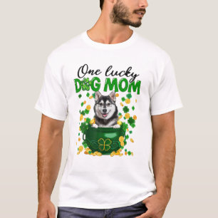 One Lucky Dog Mama Funny Husky Mama St Patricks Da T-Shirt