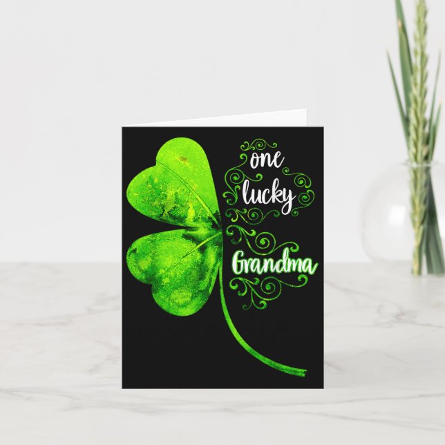 One Lucky Grandma Shamrock Grandma St Patricks Day Karte (Vorderseite)
