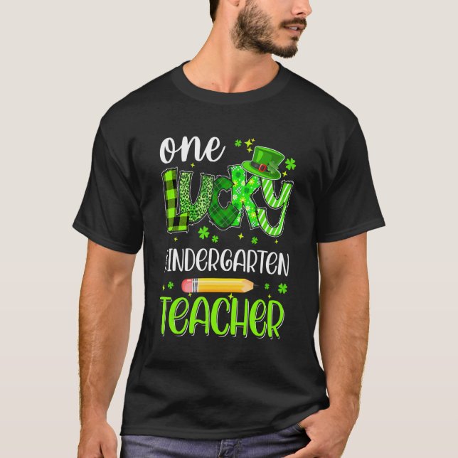 One Lucky Kindergarten Teacher Pencil St Patricks T-Shirt (Vorderseite)