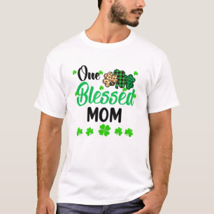 One Lucky Mama Clover St. Patrick's Day Irish T-Shirt