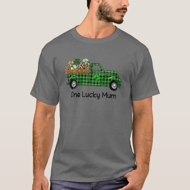 One Lucky Mimi Truck Green Karierte Kleeblatts St  T-Shirt (Vorderseite)