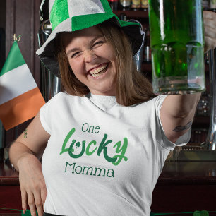 One Lucky Momma Individualisierbarer St Patrick' T-Shirt