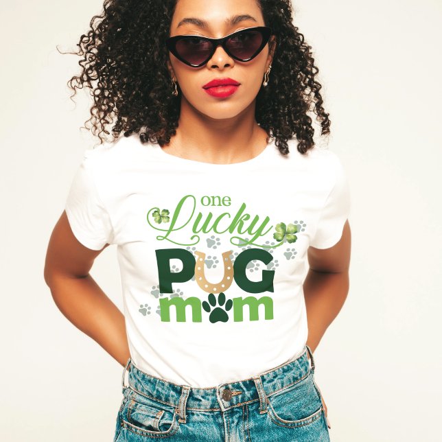 One Lucky Mops Mama St. Patrick's Day T-Shirt (Von Creator hochgeladen)