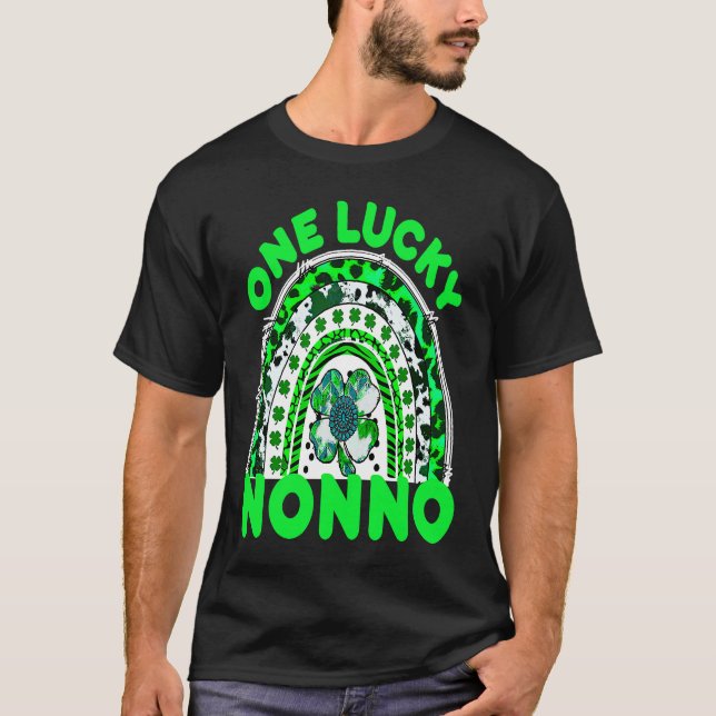 One Lucky Nonno Good Luck Green Rainbow Shamrock L T-Shirt (Vorderseite)