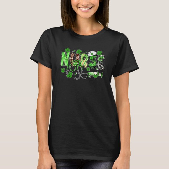 One Lucky Nurse ICU RN Retro Groovy Patrick's Day  T-Shirt (Vorderseite)
