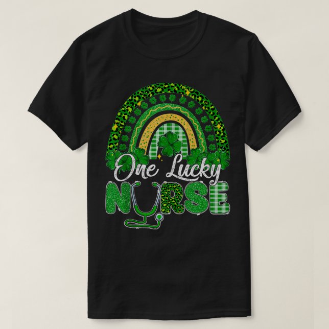 One Lucky Nurse Leopard Rainbow Stethoscope St Pat T-Shirt (Design vorne)