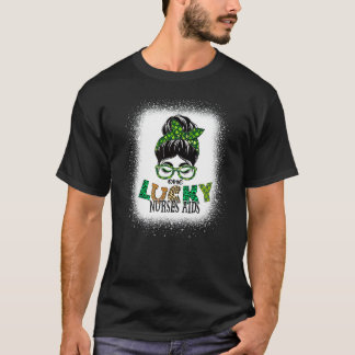 One Lucky Nurses Aids geblasen Messy Bun St Patric T-Shirt