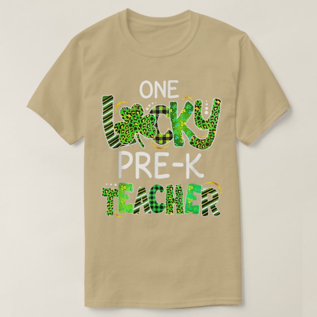 One Lucky Pre K Teacher Kleeblatt Leopard Kariert  T-Shirt (Design vorne)