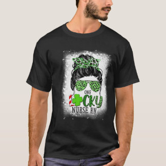 One Lucky Teacher Patricks Day Nurse Rn Messy Bun T-Shirt