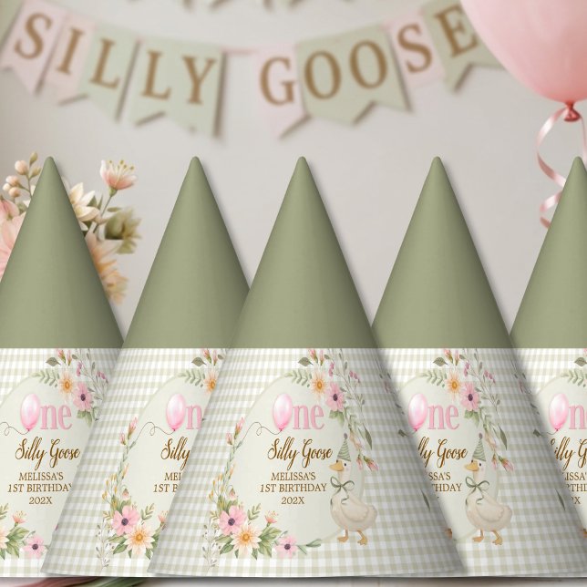 One Silly Goose Gingham Floral Birthday Party Hat Partyhütchen (Von Creator hochgeladen)