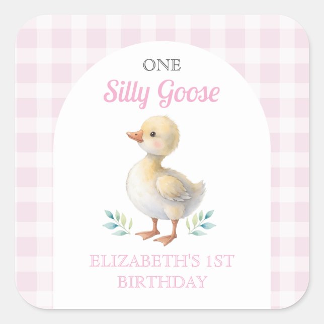 One Silly Goose Pink Gingham Girl First Birthday Quadratischer Aufkleber (Vorderseite)