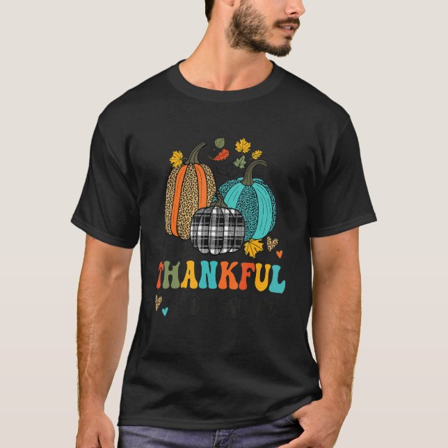 One Thankful Counselor School Pumpkins Thanksgivin T-Shirt (Vorderseite)