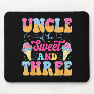 Onkel des süßen drei 3. Geburtstagsmädchen-Eis Mousepad