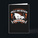 Onkel und Nephew sind die besten Lebensfreunde | G Karte<br><div class="desc">Onkel und Neffe die besten Freunde für das Leben. Ein nettes Geschenk für Onkel und Neffe mit einem lustigen Sprichwort. Eine ideale Geschenkidee für Onkel und Neffen zum Geburtstag oder Weihnachten.</div>